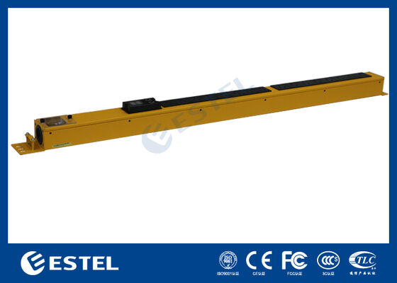 واحد توزیع برق هوشمند نصب شده در رک، مدیریت برق را با ولت‌سنج و آمپرسنج داخلی برای نظارت دقیق فراهم می‌کند.